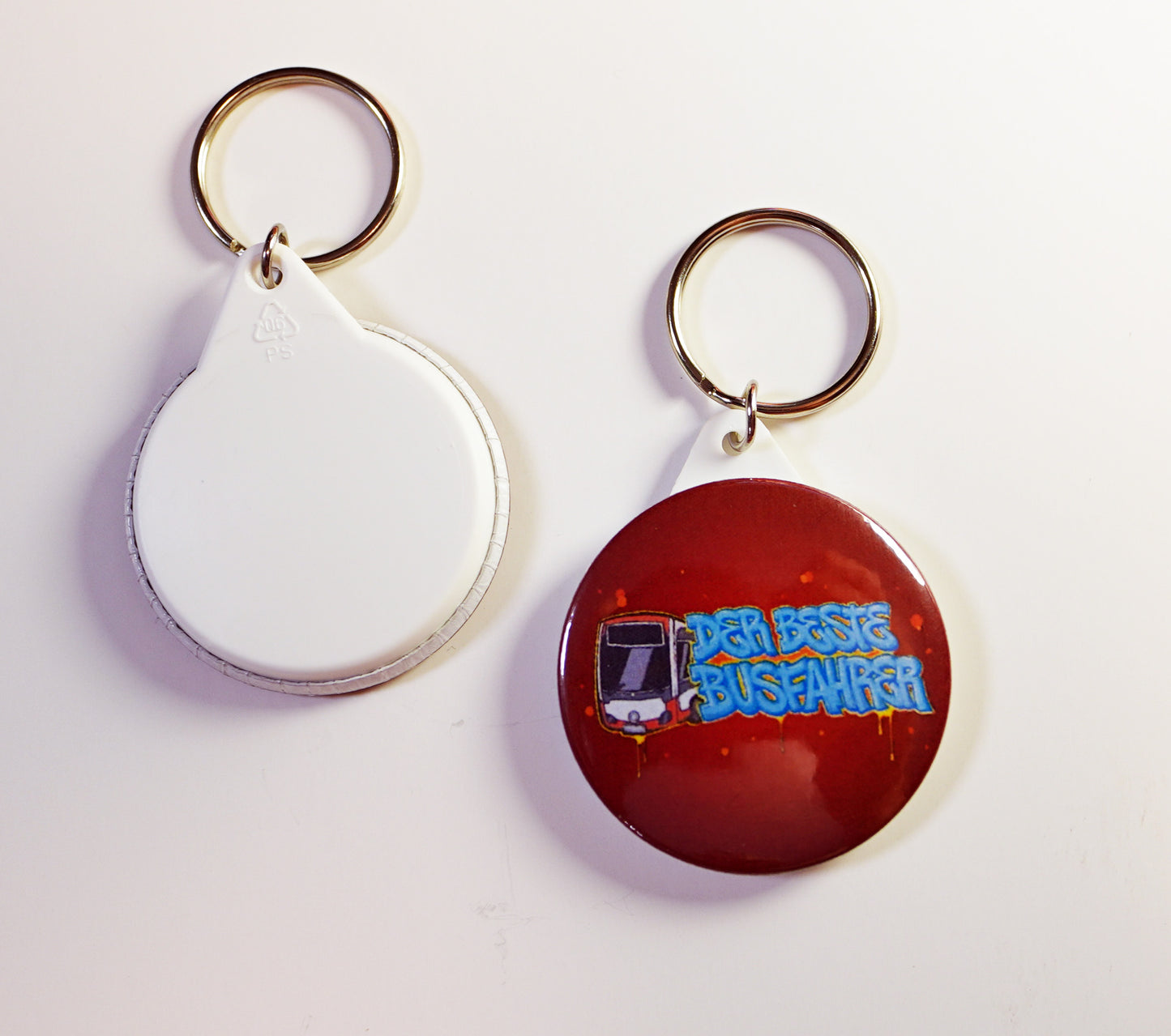 45mm. Schlüsselanhänger für Fans mit dem Logo