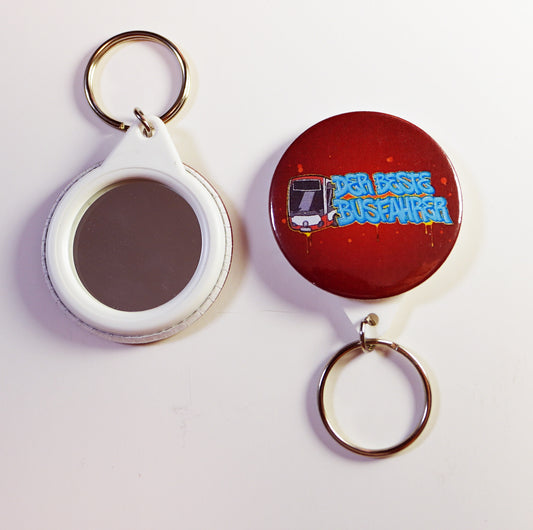 45 mm. Schlüsselanhänger für eitle Menschen mit Spiegel.