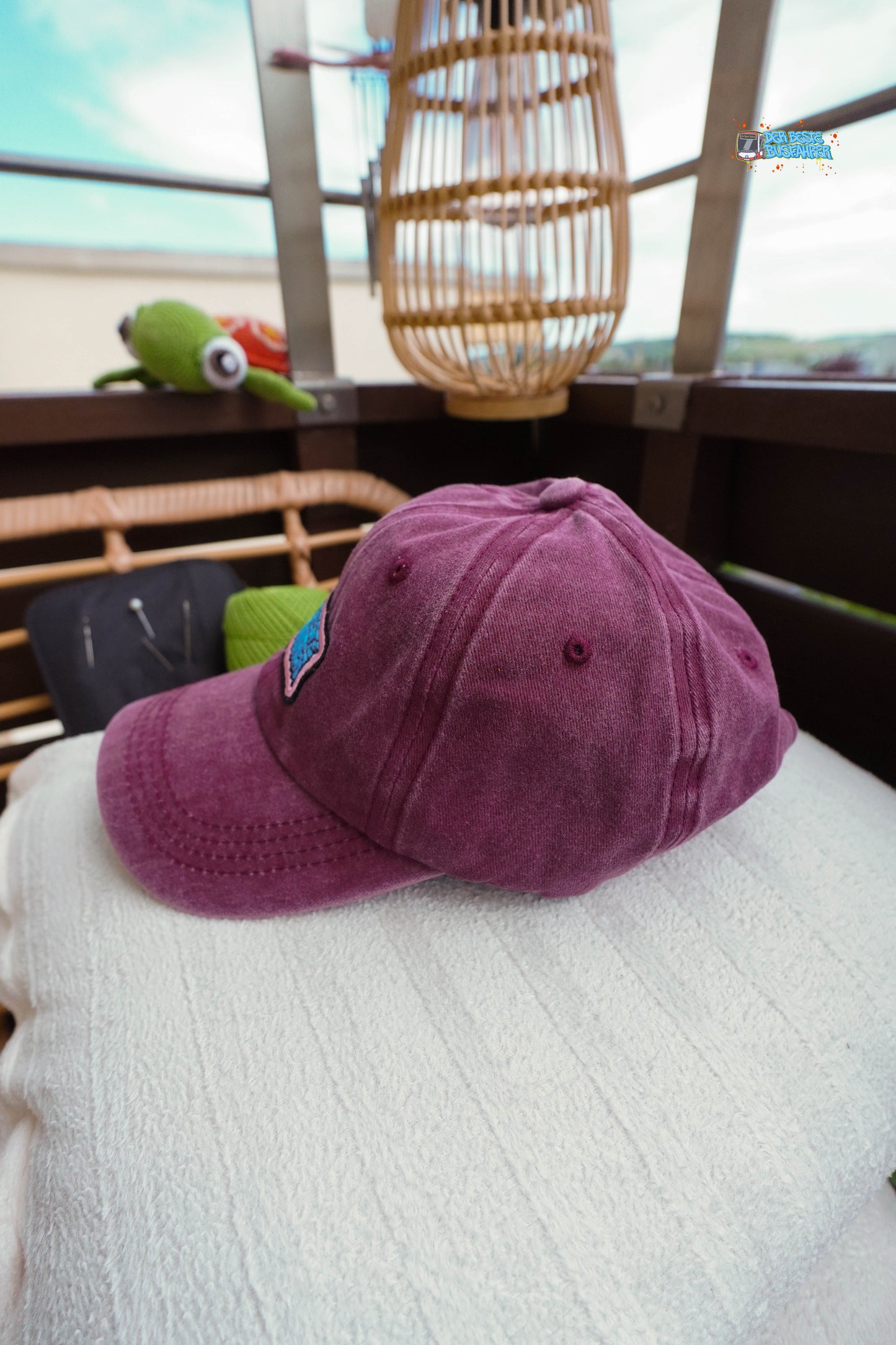 Gewaschene Vintage-Baseballmützen mit Logo als Schriftzug
