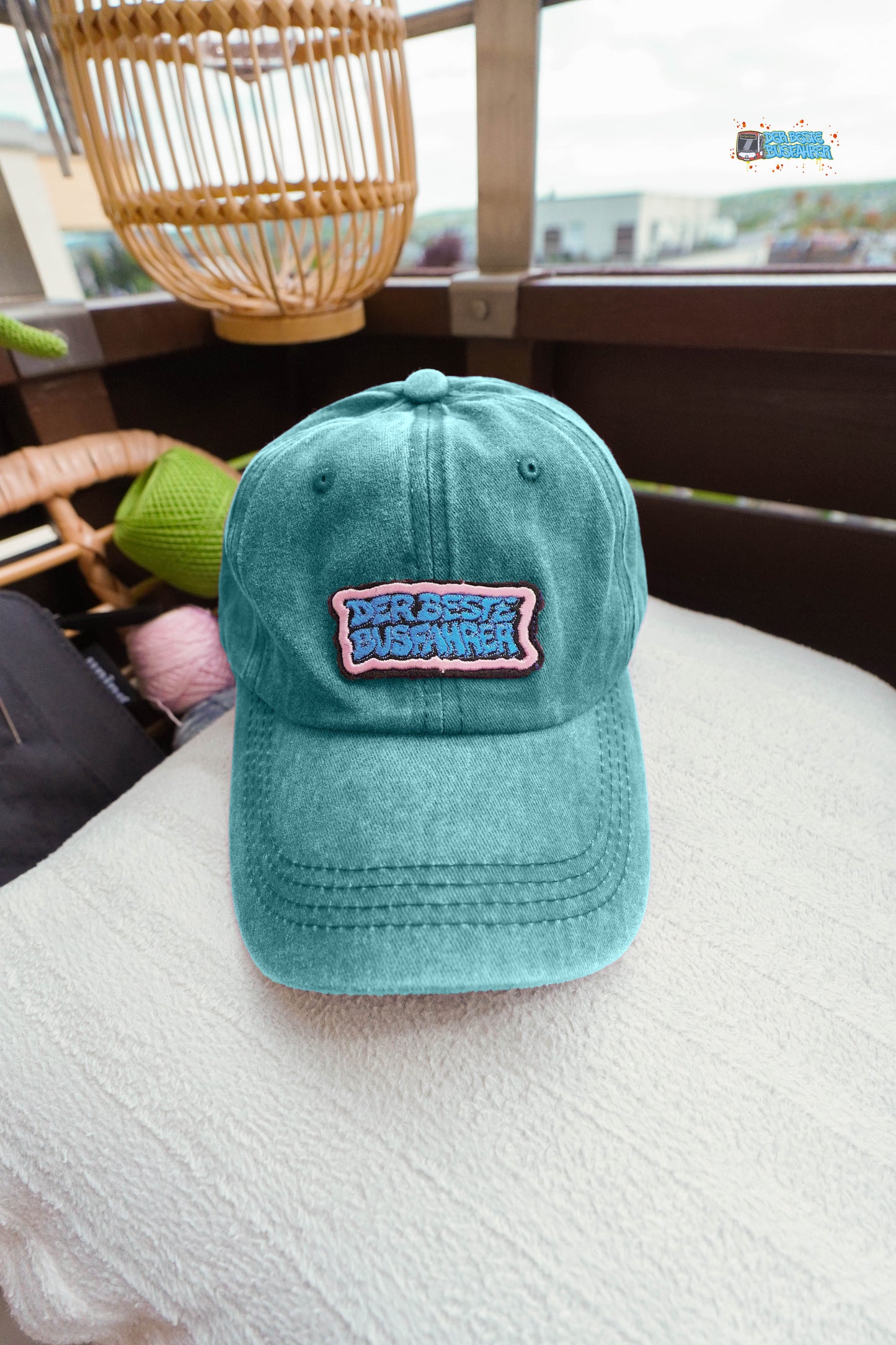 Gewaschene Vintage-Baseballmützen mit Logo als Schriftzug